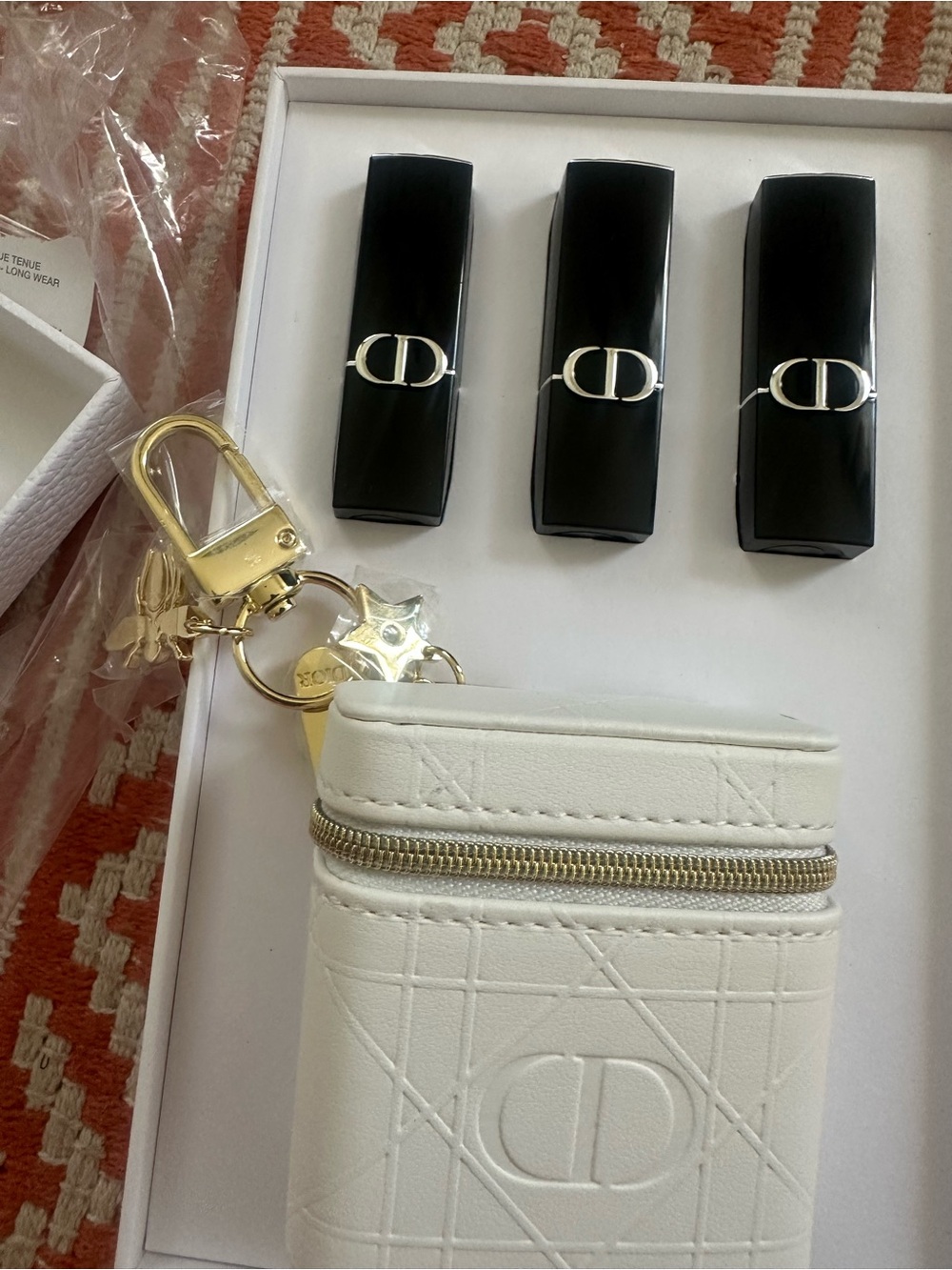 Dior White Embossed Leather Cosmetic Case with Black Lipstick Trio - Picture 3 of 4